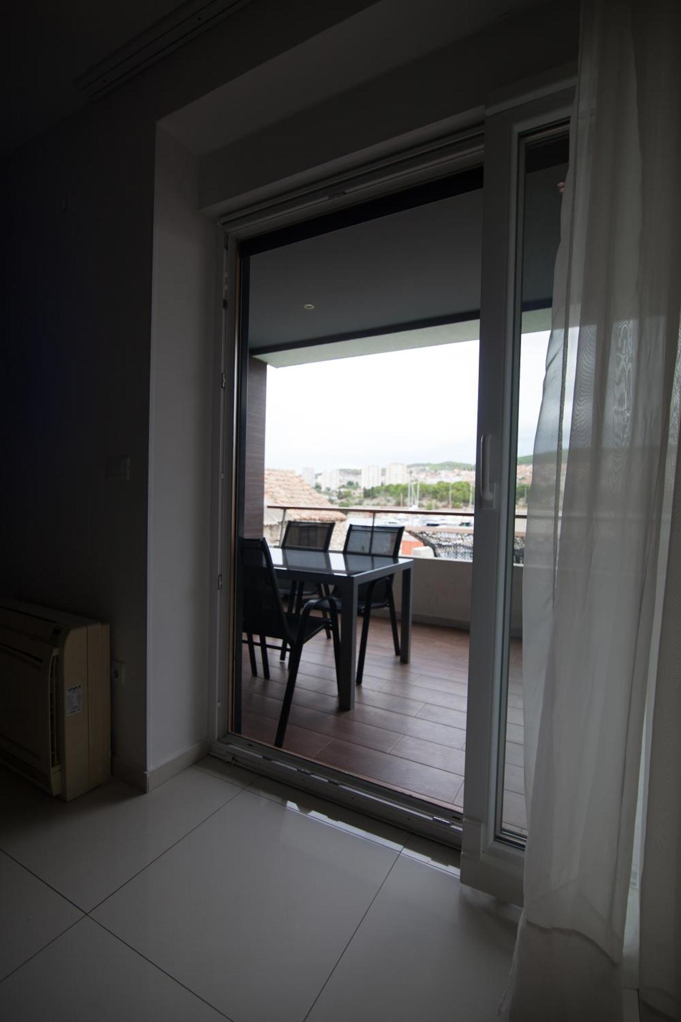 Basic Mansion + Hotel Sibenik Luaran gambar