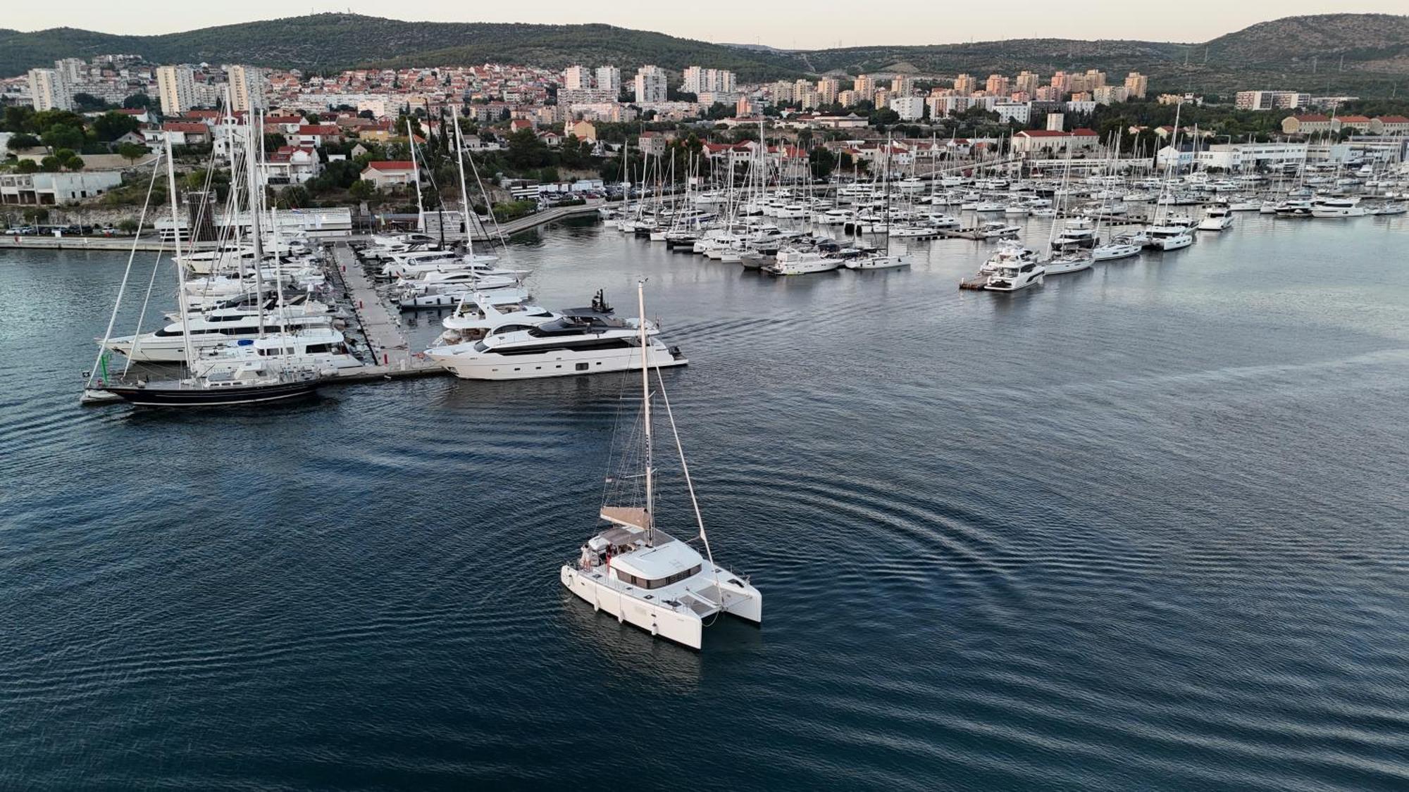 Basic Mansion + Hotel Sibenik Luaran gambar